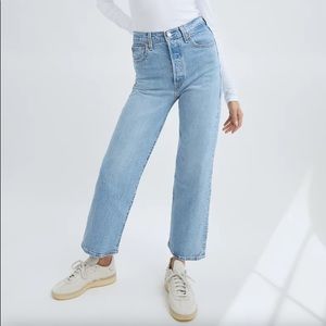 NWT Levi’s Ribcage Straight Ankle Jeans
